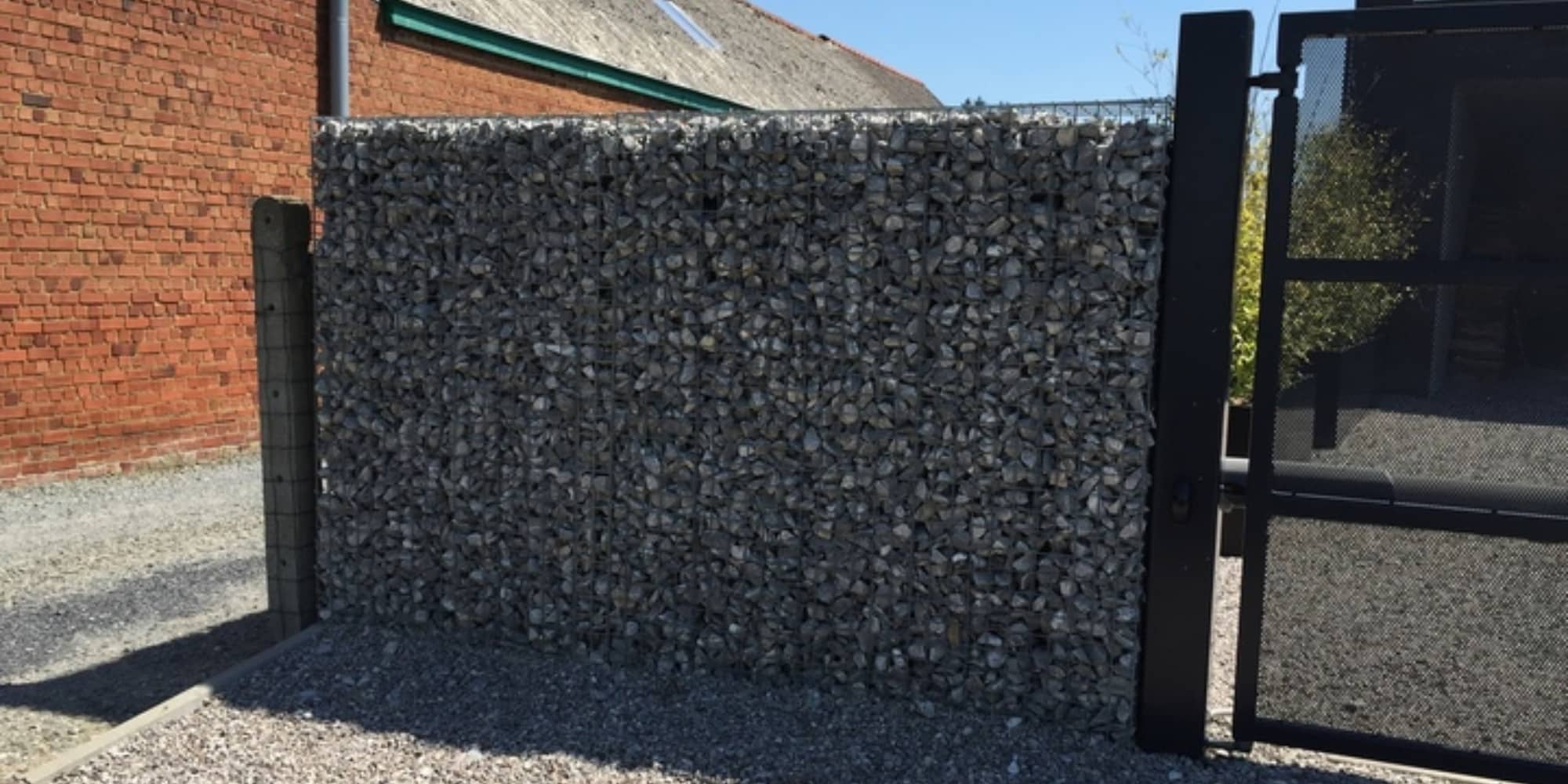 portail metal gabion